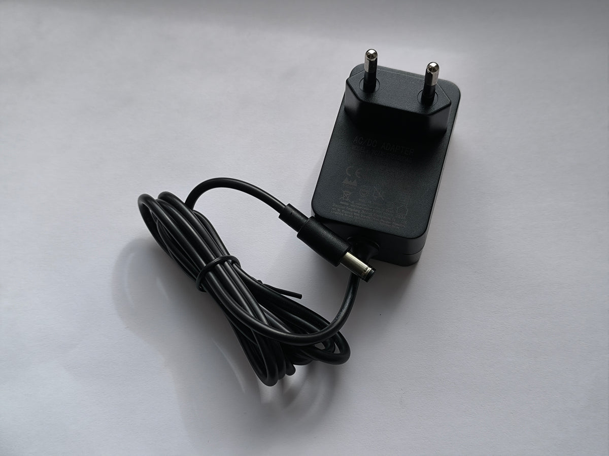 Блок питания для Android TV Box 12V 1A (12W) — Адаптер AC/DC с вилкой EU