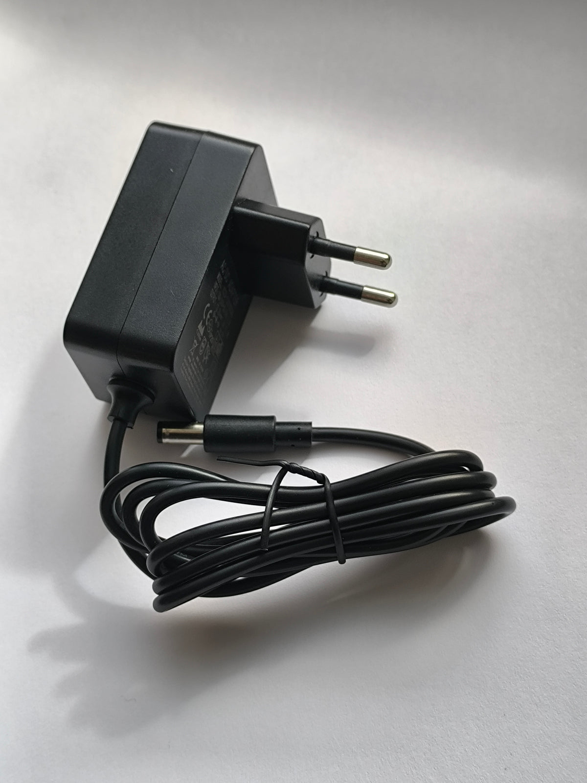 Блок питания для Android TV Box 12V 1A (12W) — Адаптер AC/DC с вилкой EU